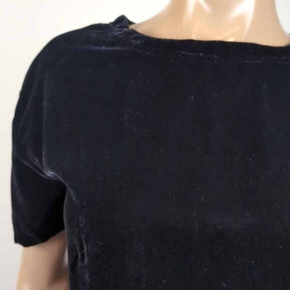 Calvin Klein Jeans Black Velvet T-Shirt Boxy Short Sleeve Crew Neck Top XS - Picture 5 of 12
